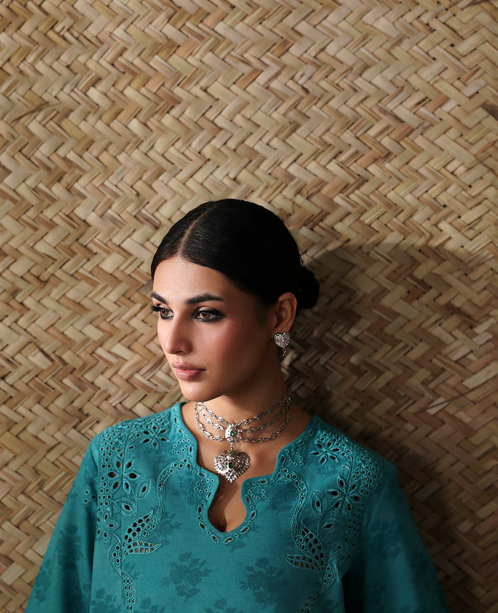 Alira - Image 6