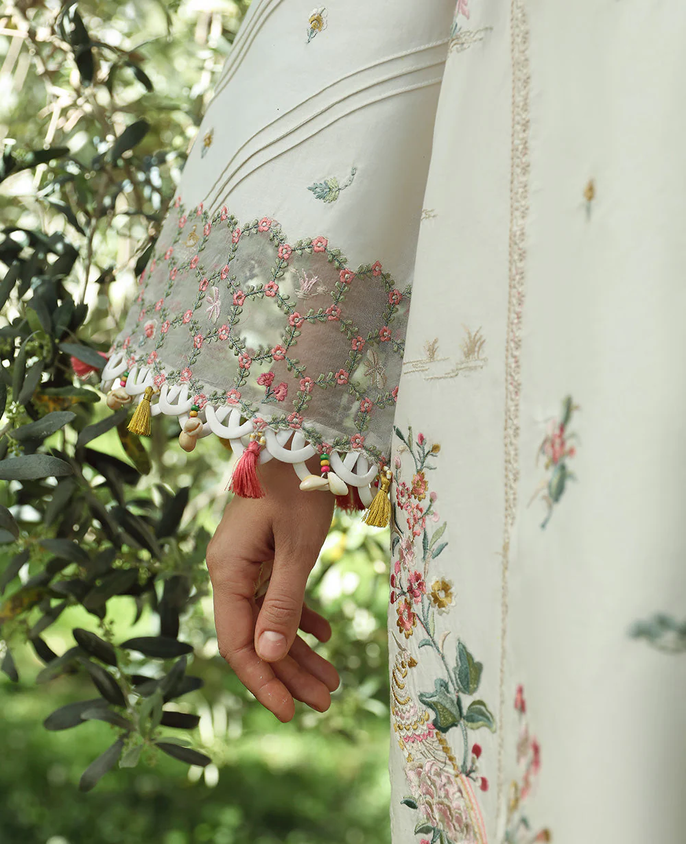 Camellia (D3-B) - Image 5