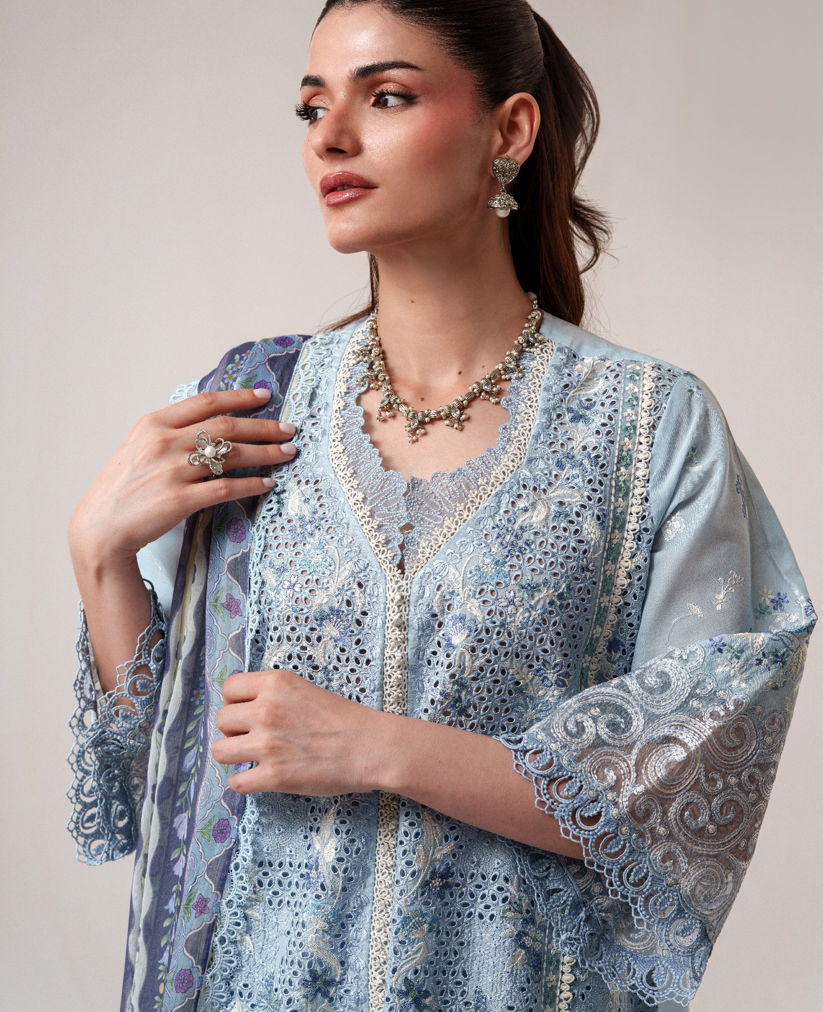 Iris (Stitched) - Image 2