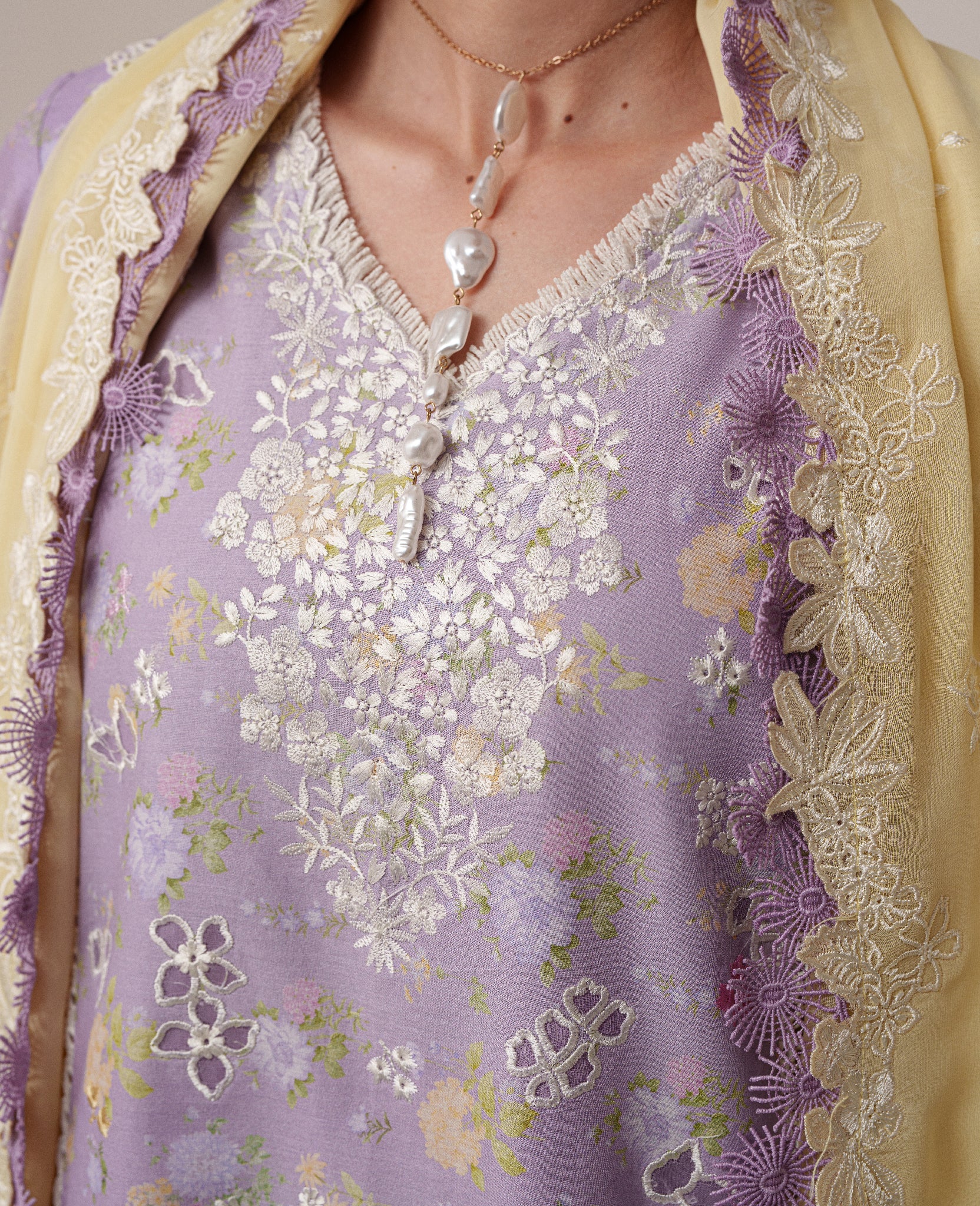 Licci (Stitched) - Image 4