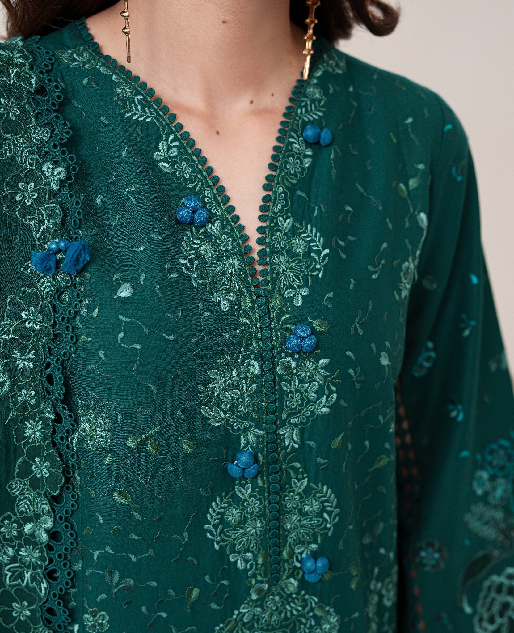Luna (Stitched) - Image 3