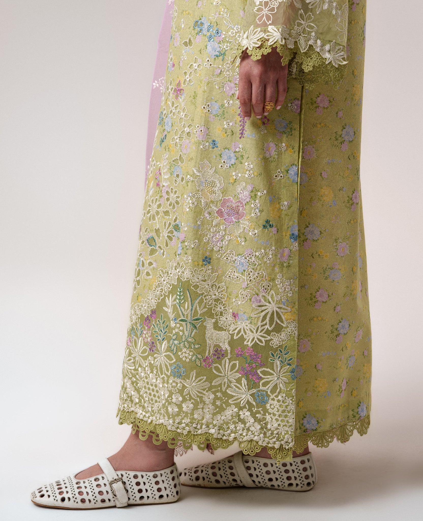 Perla (Stitched) - Image 6