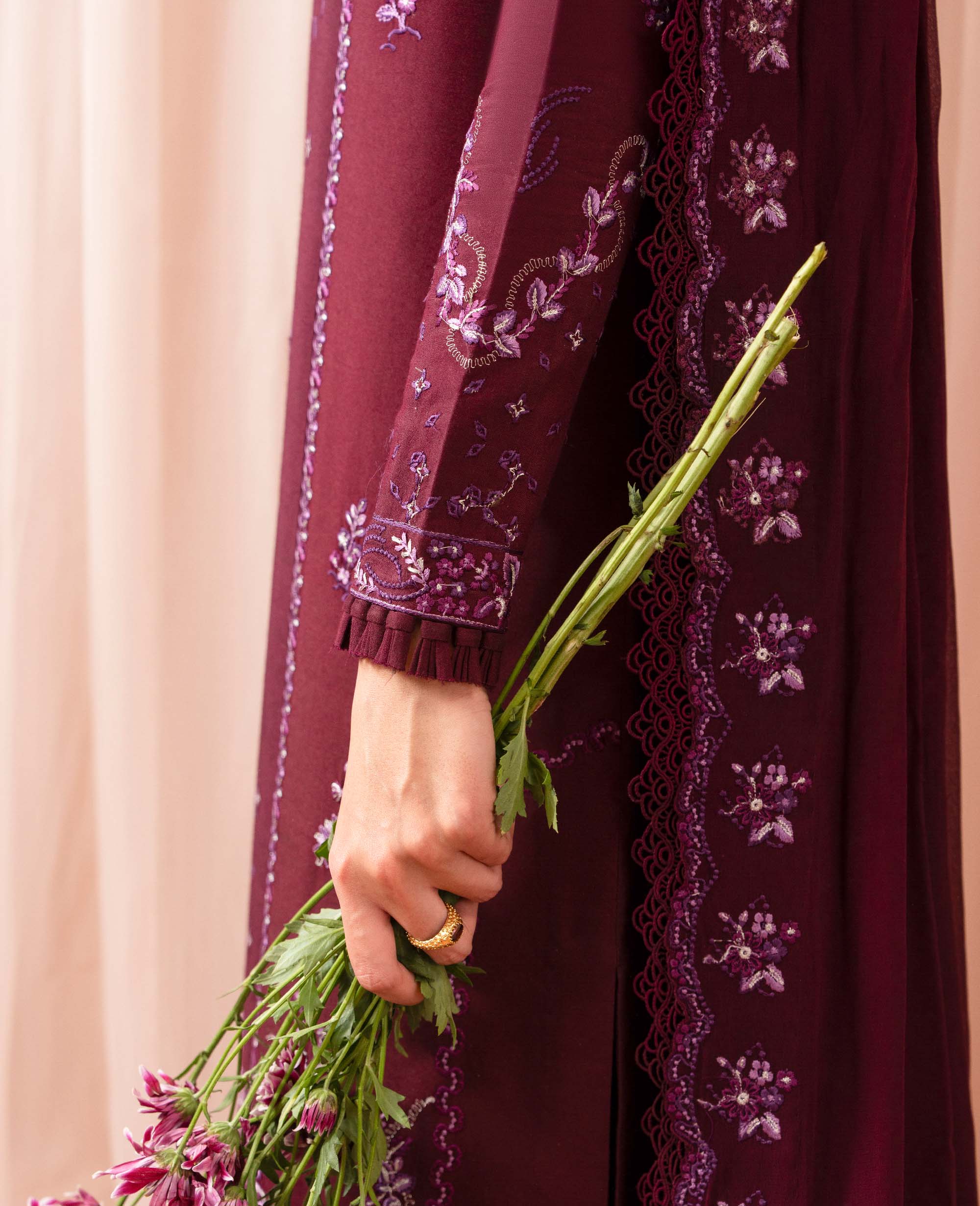 Velour - Image 4